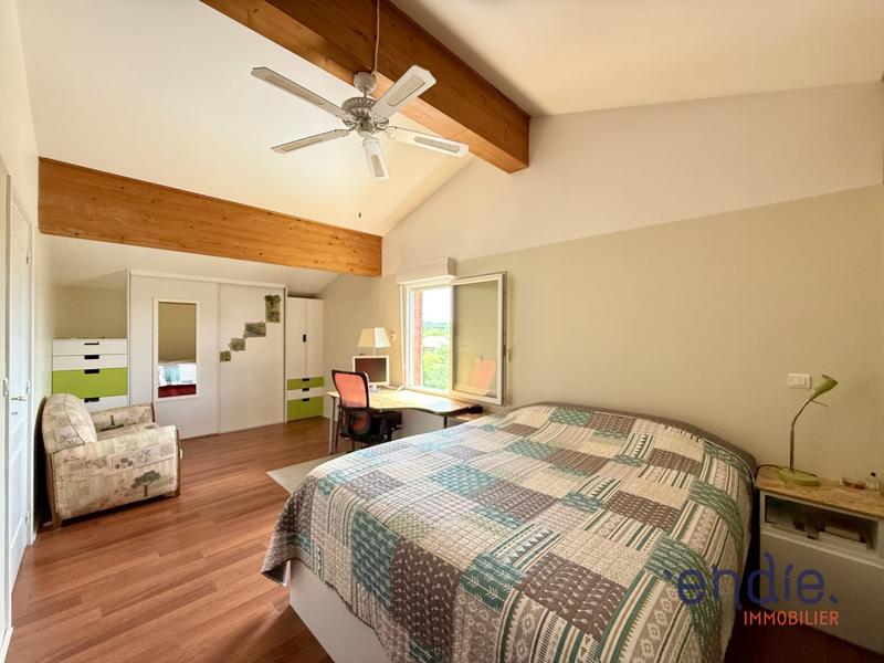 Maison - 130 m² - 4 pièces