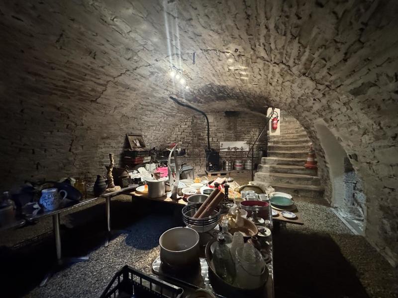 Fonds de commerce - Hôtellerie / Restauration - 145 m²