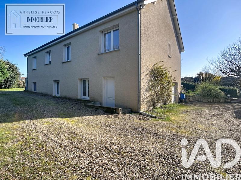 Maison - 195 m² - 8 pièces