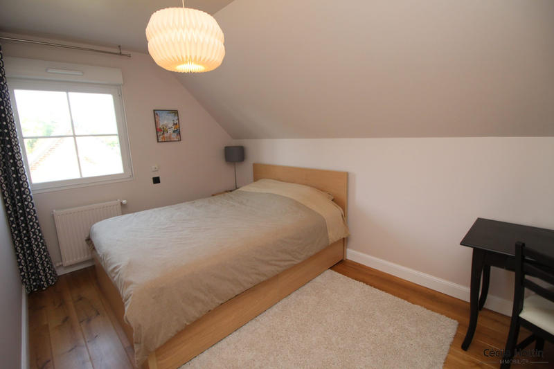 Maison - 140 m² - 6 pièces