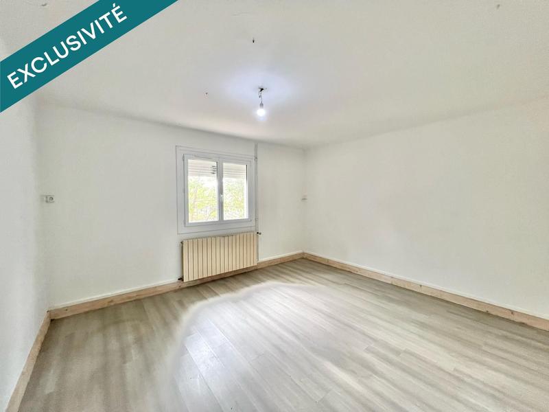 Maison - 229 m² - 9 pièces