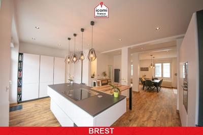 Duplex - 160 m² - 6 pièces