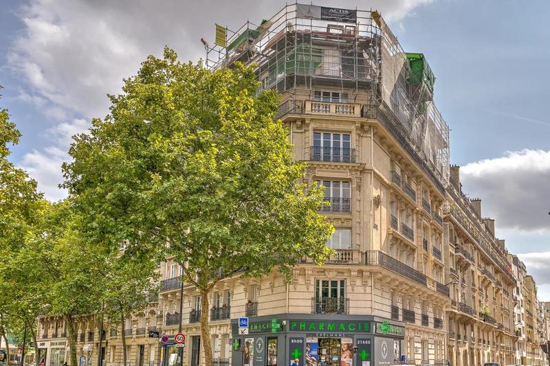 Appartement - 120 m² - 5 pièces