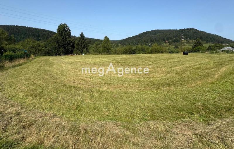 Terrain constructible - 1 949 m²