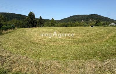 Terrain constructible - 1 949 m²
