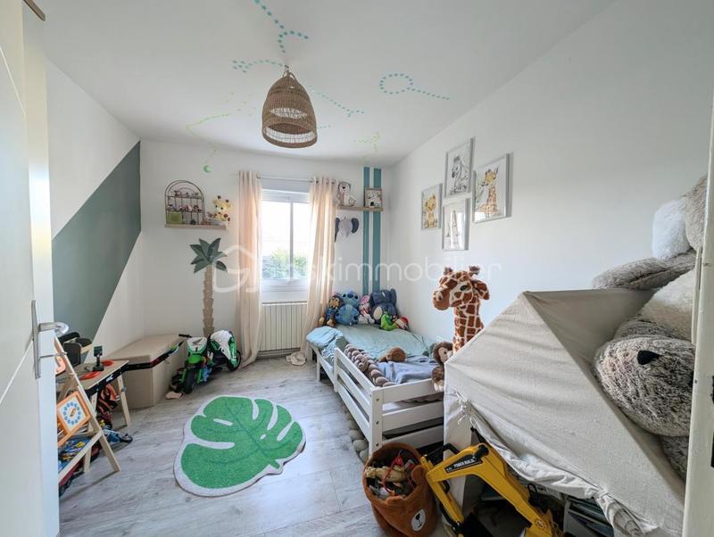 Maison traditionnelle - 90 m² - 4 pièces