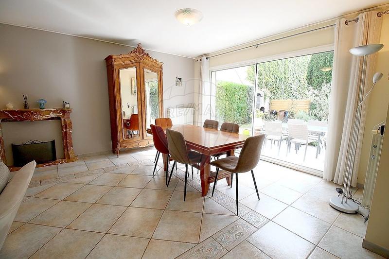 Maison - 140 m² - 7 pièces