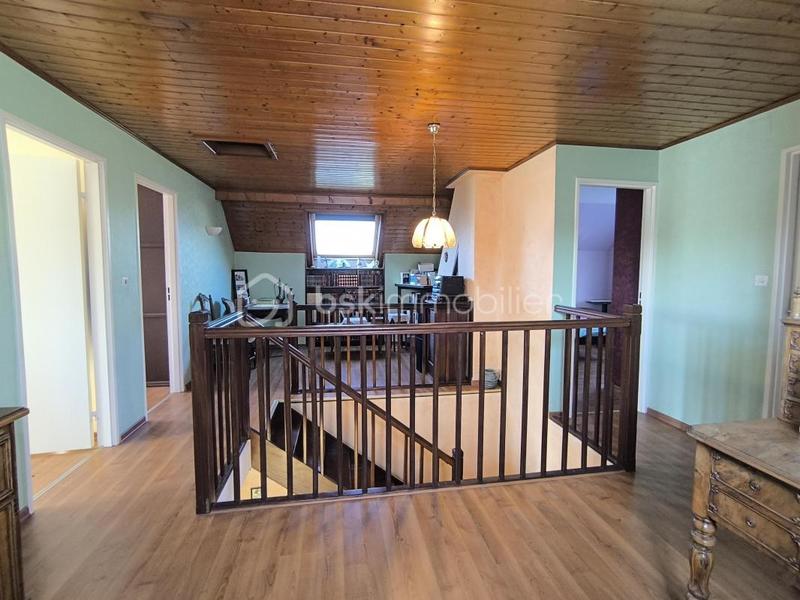 Maison traditionnelle - 110 m² - 5 pièces