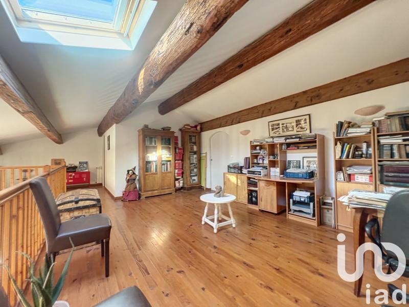 Maison - 360 m² - 10 pièces