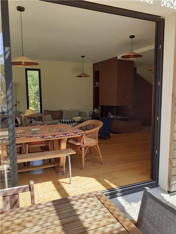 Maison - 152 m² - 6 pièces