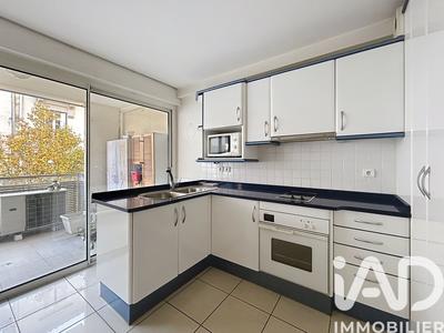 Appartement - 81 m² - 3 pièces