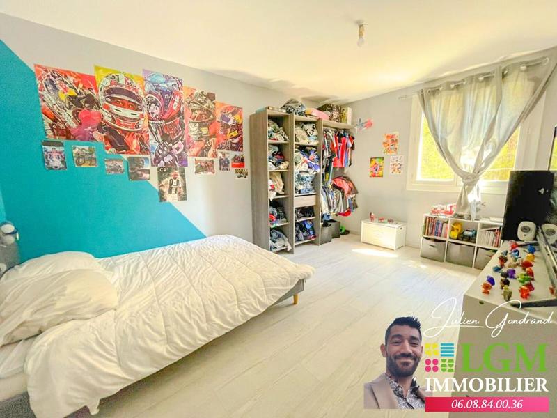 Maison - 165 m² - 8 pièces