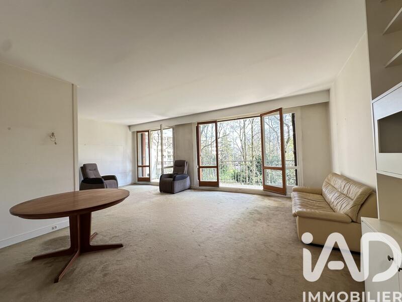 Appartement - 93 m² - 4 pièces