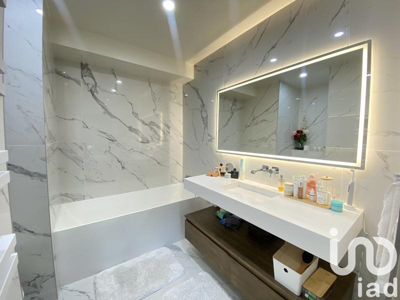 Maison - 165 m² - 6 pièces