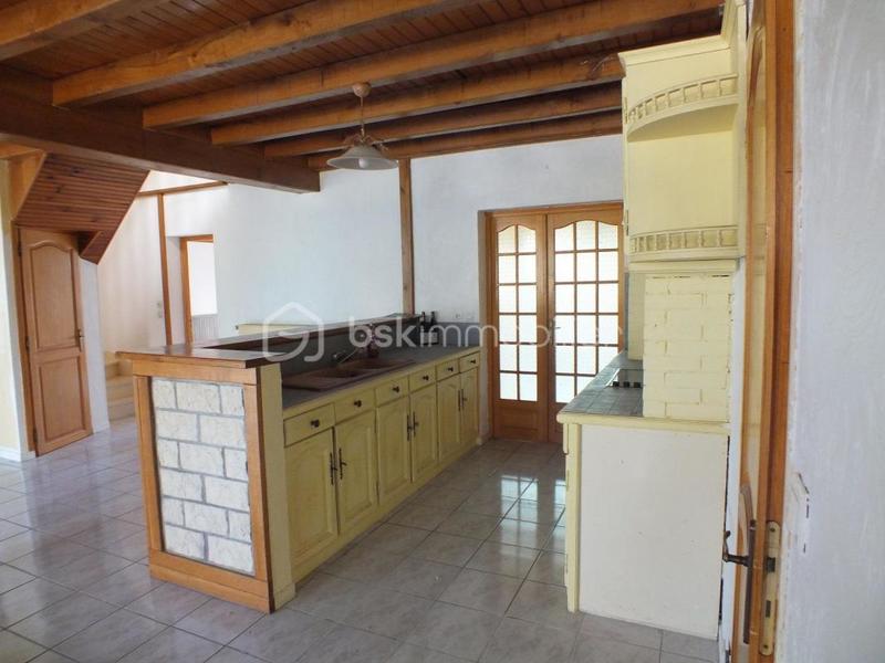 Maison - 144 m² - 5 pièces