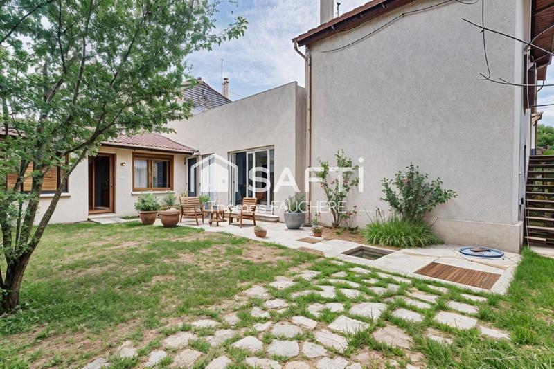 Maison - 115 m² - 6 pièces