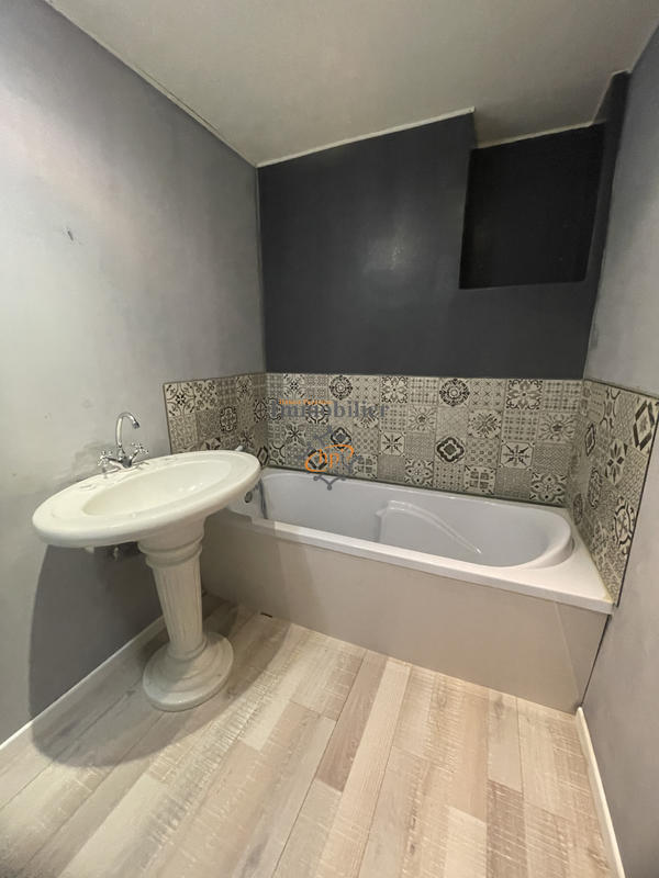 Maison - 153 m² - 5 pièces