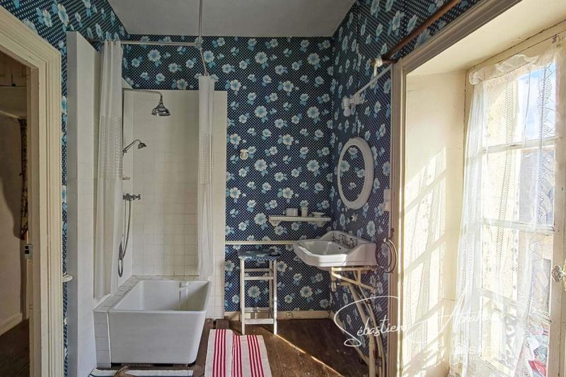 Maison - 105 m² - 3 pièces