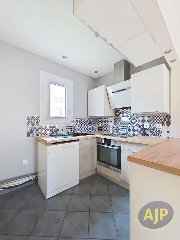 Maison - 64 m² - 3 pièces