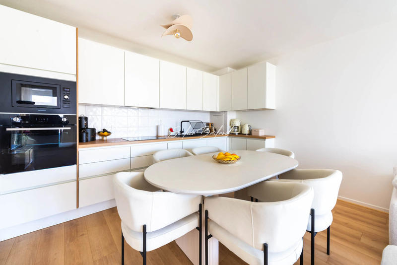 Appartement - 64 m² - 3 pièces