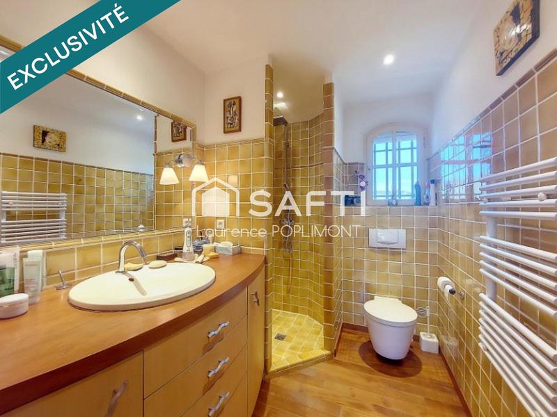 Bastide - 233 m² - 6 pièces