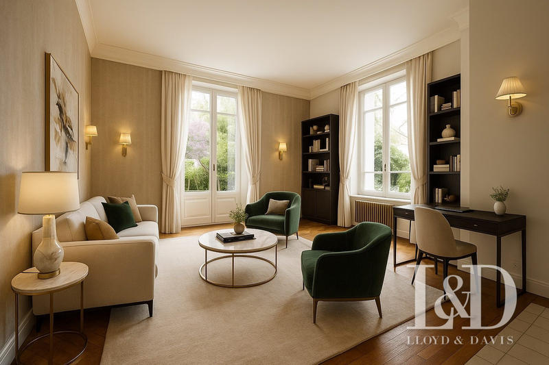 Maison - 237 m² - 10 pièces