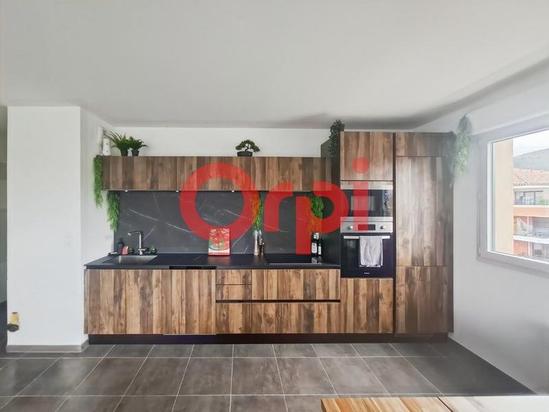 Appartement - 84 m² - 4 pièces