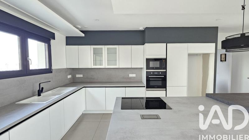 Maison - 153 m² - 6 pièces