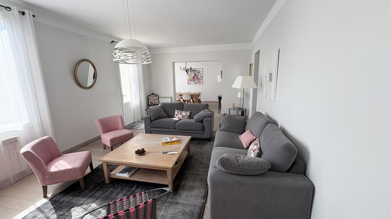 Maison de ville - 138 m² - 6 pièces