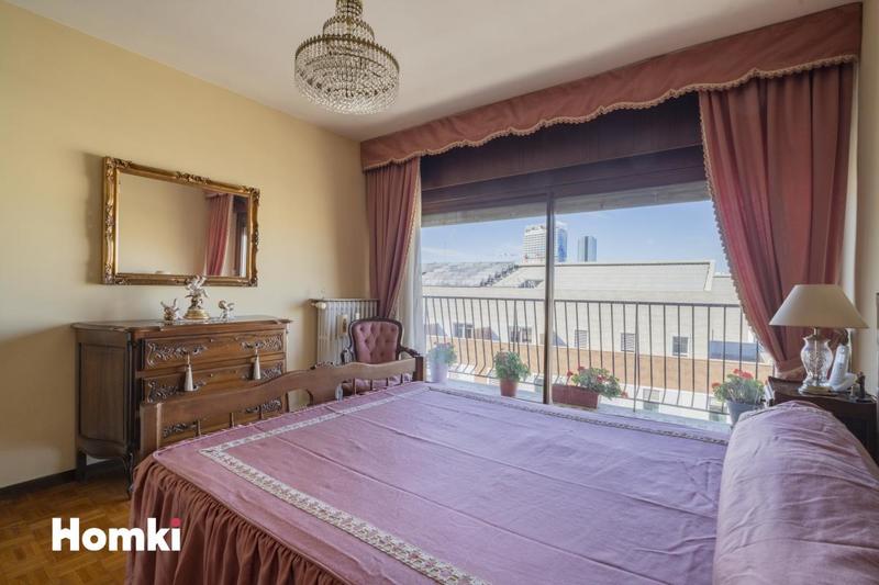 Appartement - 103 m² - 4 pièces