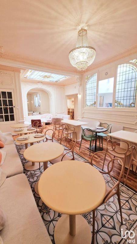 Local commercial - 115 m²