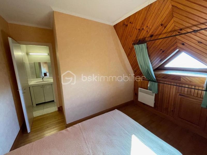 Propriété - 167 m² - 6 pièces