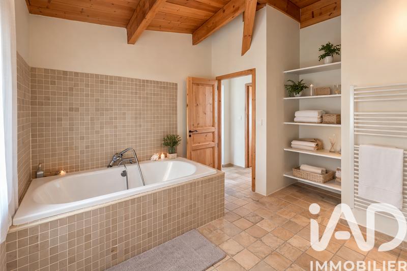 Bastide - 196 m² - 7 pièces