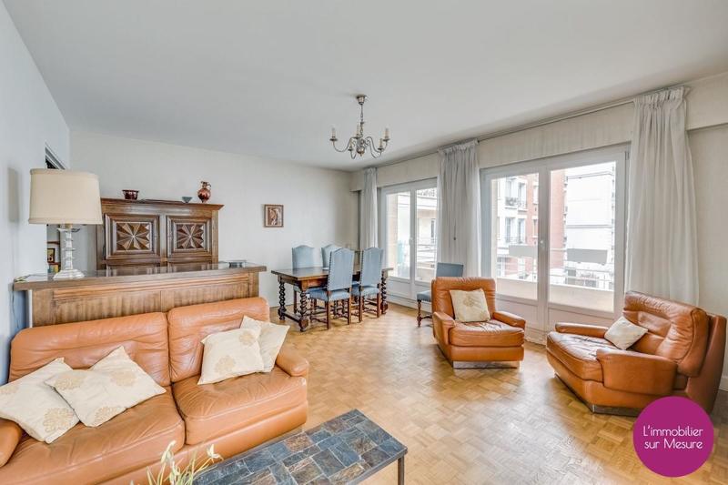 Appartement - 98 m² - 5 pièces