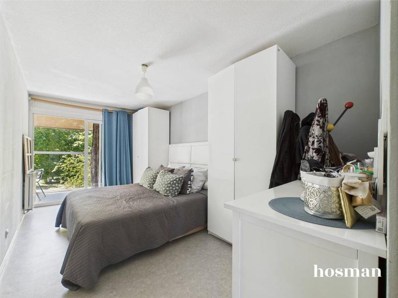 Appartement - 90 m² - 3 pièces