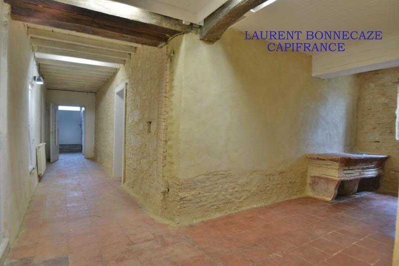 Maison - 283 m² - 6 pièces