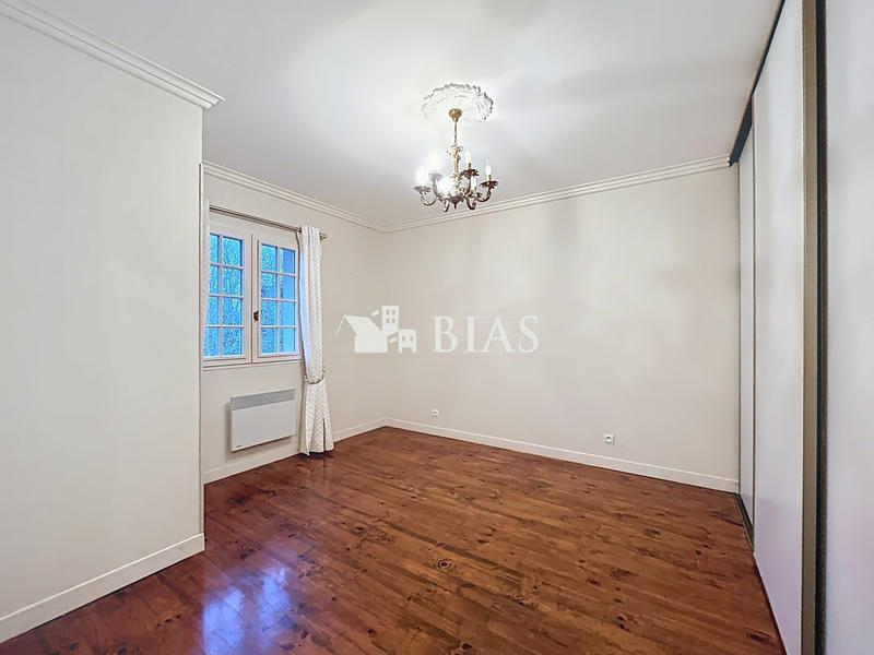 Maison ancienne - 155 m² - 6 pièces