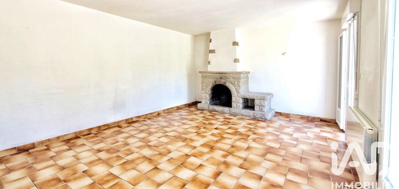 Maison - 123 m² - 8 pièces