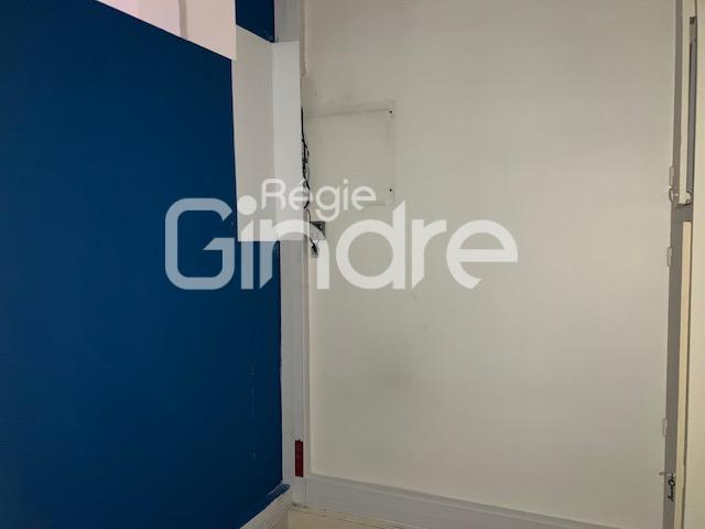 Bureau - 93 m² - 1 pièce