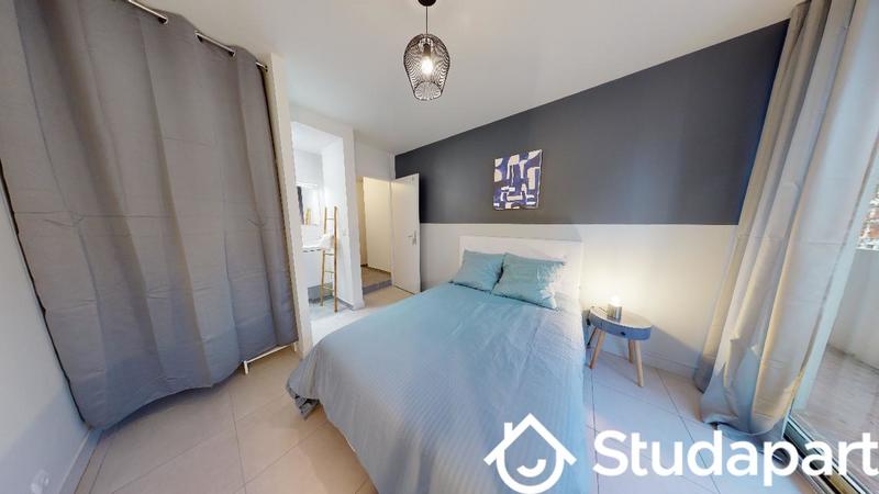 Chambre - 11 m² - 1 pièce