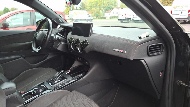 Ds Ds 3 Crossback 1.5 BlueHDi 130 Eat8 Performance Line + - Automatique
