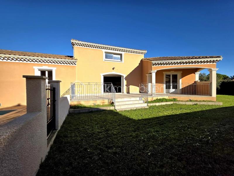 Villa - 143 m² - 5 pièces