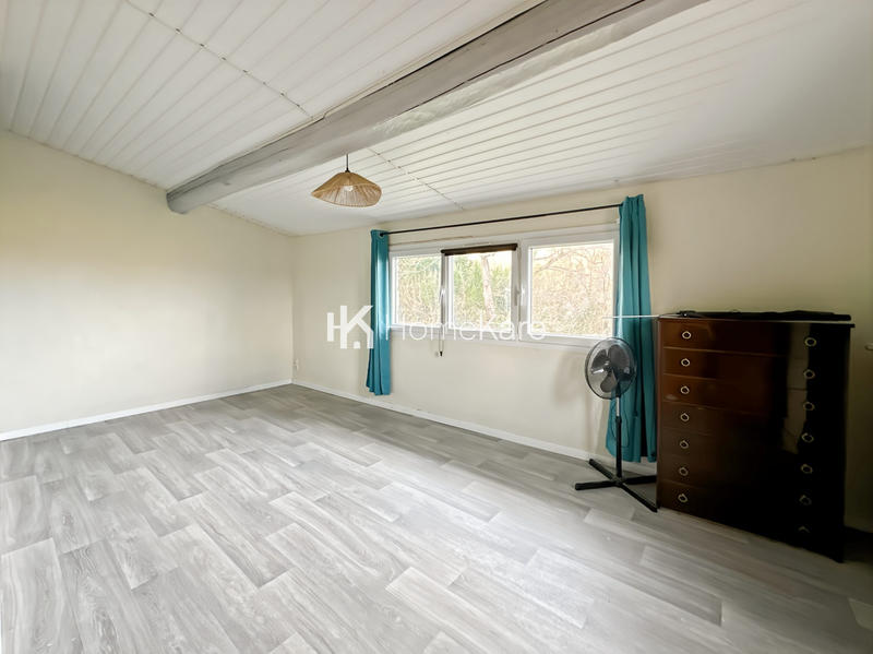 Maison - 170 m² - 5 pièces