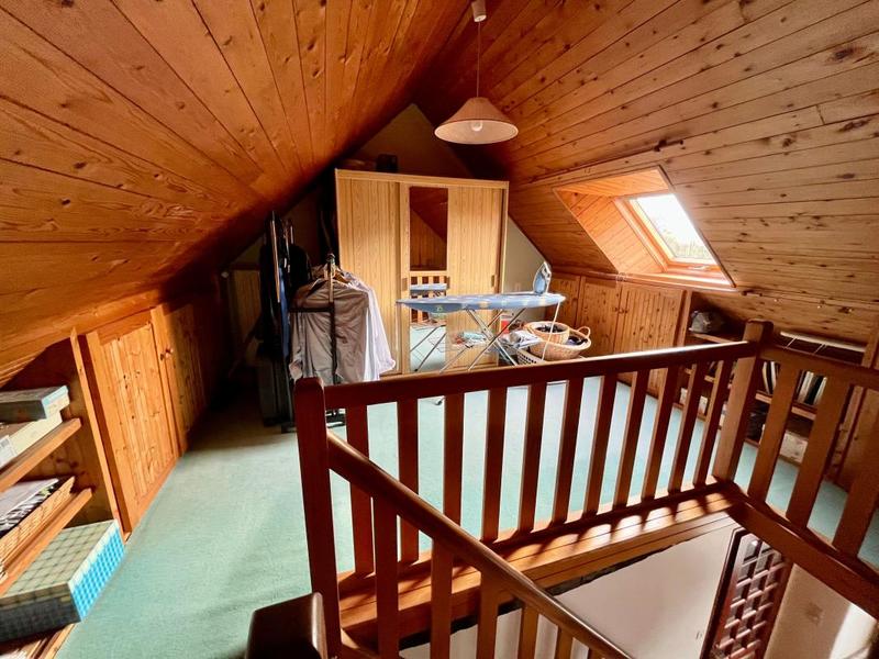 Maison - 187 m² - 8 pièces