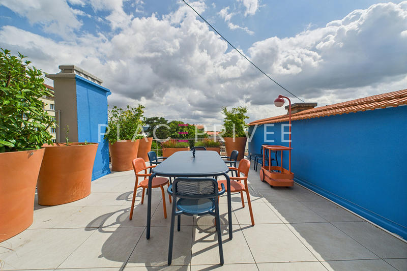 Appartement - 178 m² - 5 pièces