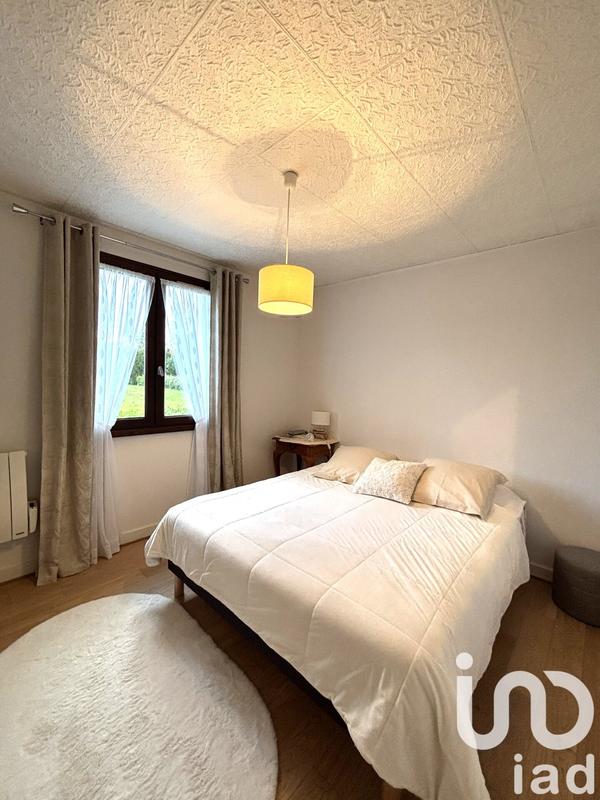 Maison - 98 m² - 5 pièces