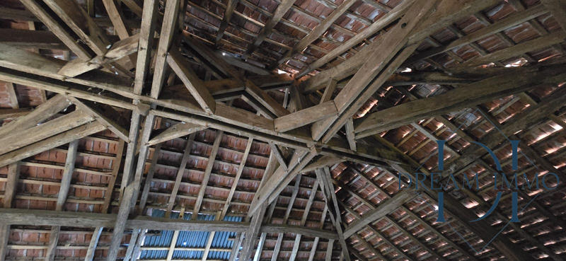 Maison - 200 m² - 9 pièces