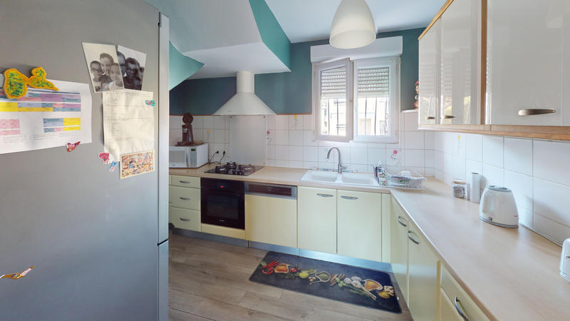 Maison - 100 m² - 4 pièces