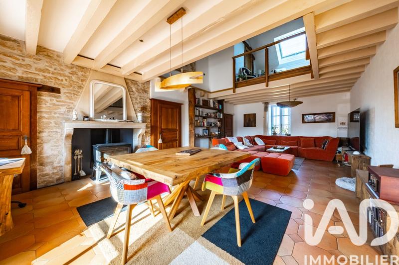 Maison - 300 m² - 9 pièces