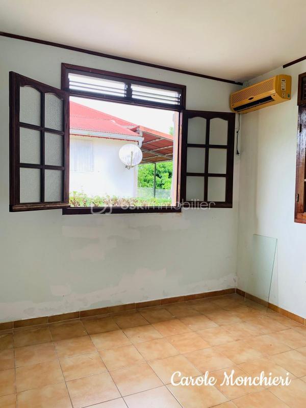 Maison - 193 m² - 8 pièces